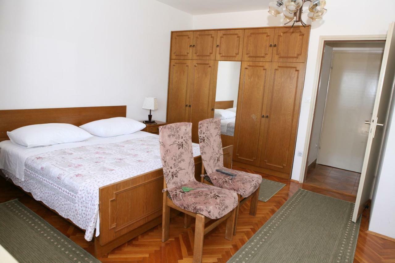 Rooms And Apartments Kurtovic Donji Seget Екстериор снимка