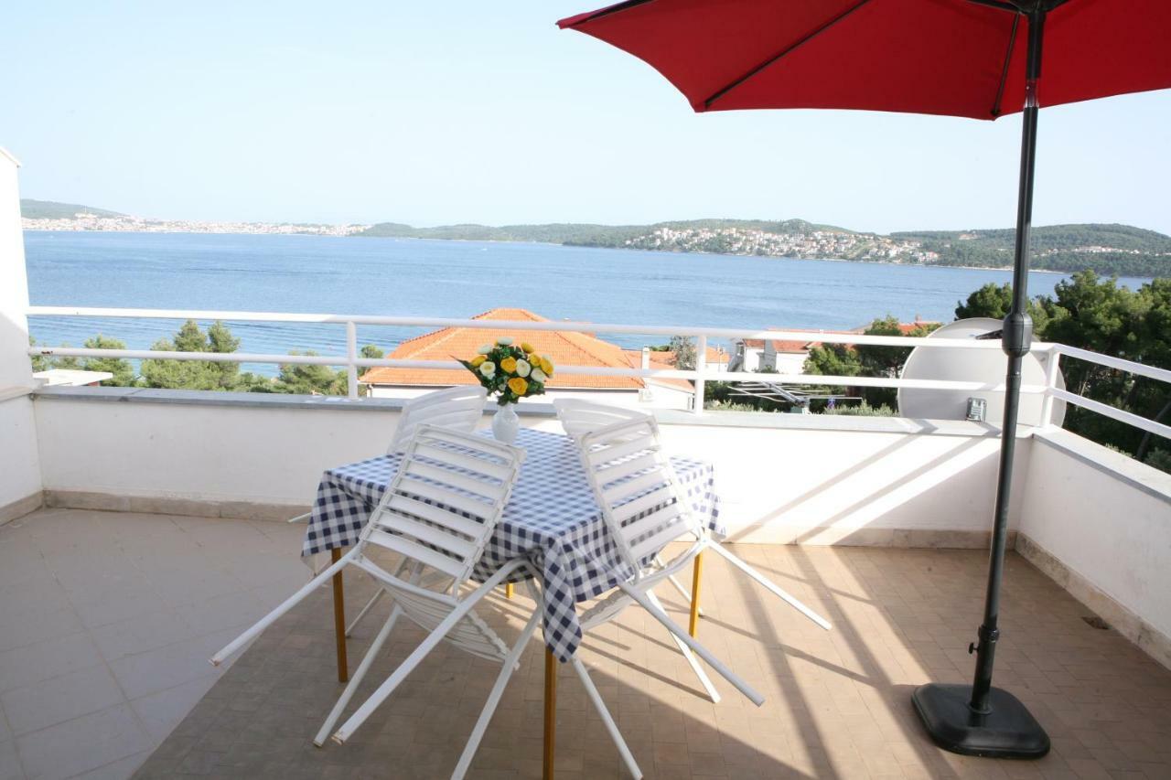Rooms And Apartments Kurtovic Donji Seget Екстериор снимка