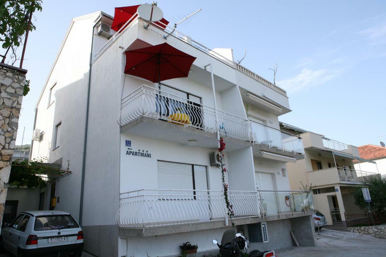 Rooms And Apartments Kurtovic Donji Seget Екстериор снимка