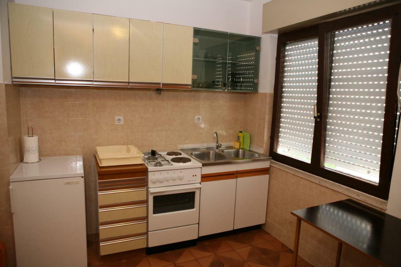 Rooms And Apartments Kurtovic Donji Seget Екстериор снимка