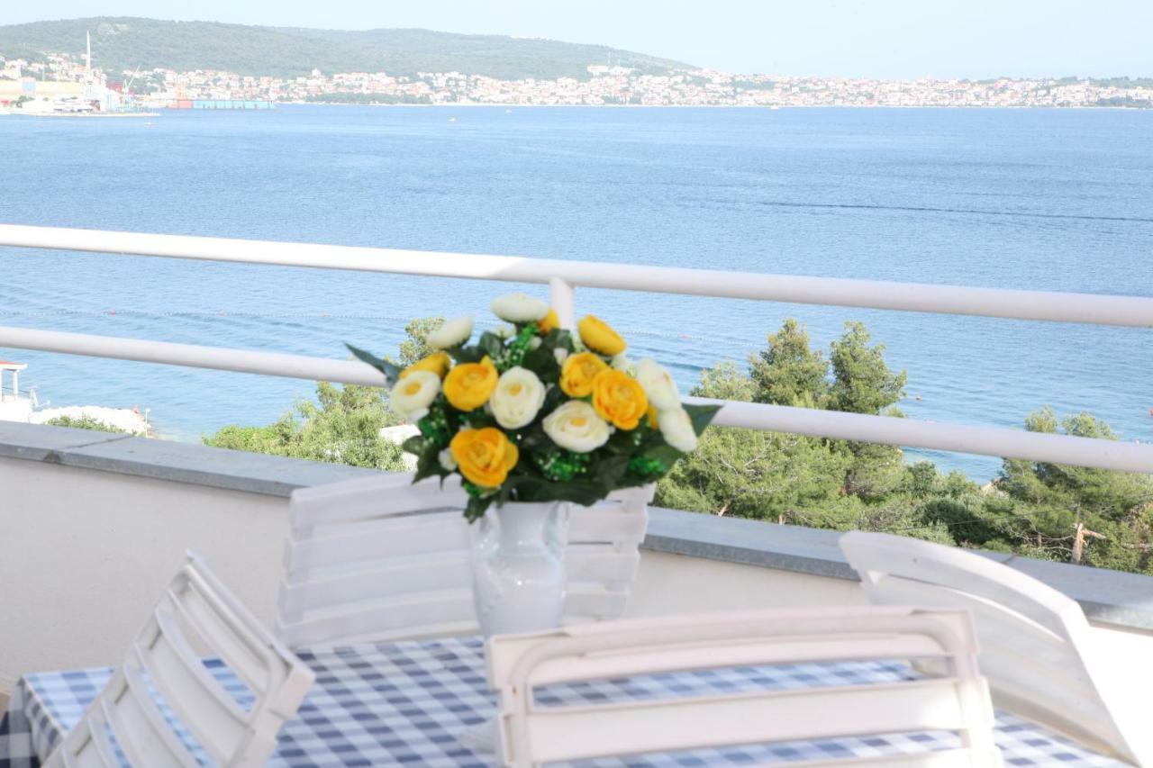 Rooms And Apartments Kurtovic Donji Seget Екстериор снимка